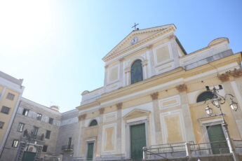 cava duomo chiesa